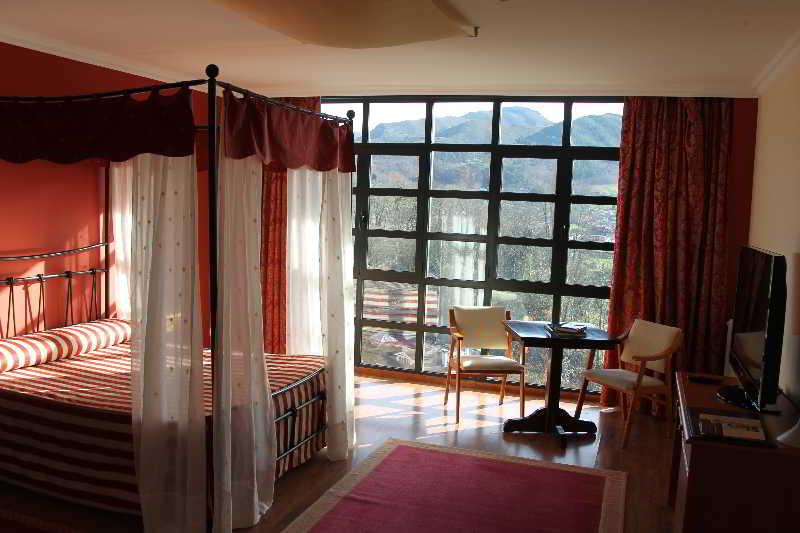 Hotel Mirador De La Cepada Onís Exteriör bild