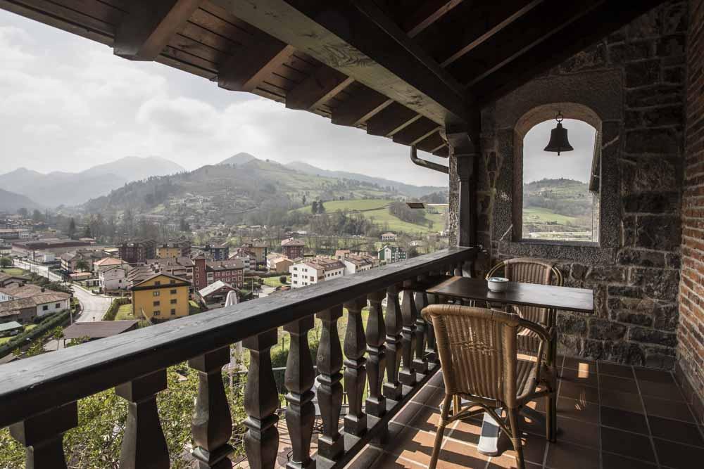 Hotel Mirador De La Cepada Onís Exteriör bild